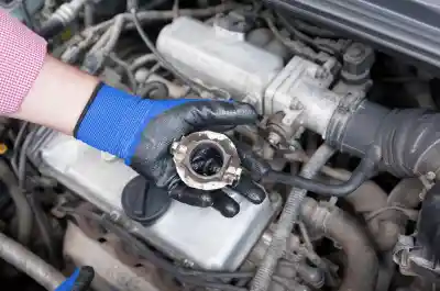 Changement de pompe à eau : quand et comment procéder ?