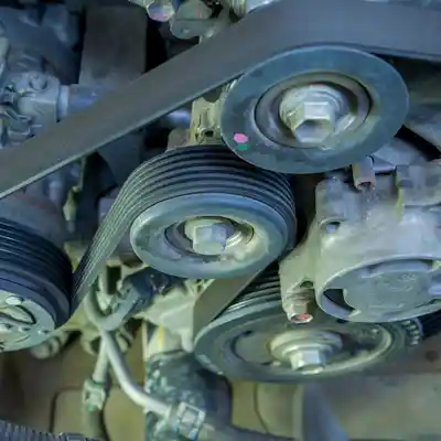 Bruit de la poulie de vilebrequin : comment l'interpréter et bien agir ?