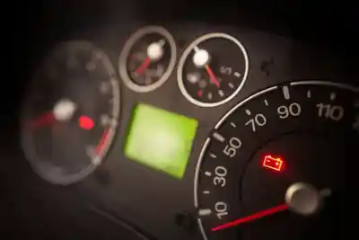 Pourquoi mon voyant batterie est-il allumé ?