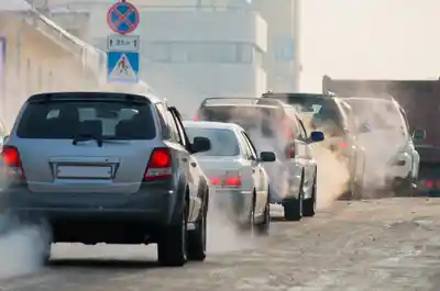 Comprendre et résoudre la fumée blanche de votre voiture