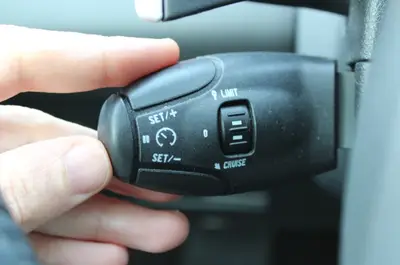 régulateur de vitesse