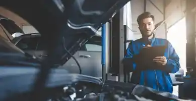 Révision constructeur : devis immédiats au juste prix