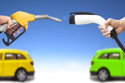 voiture hybride rechargeable moteur essence ou diesel
