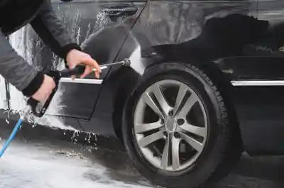 Lavage auto : tout savoir sur le lavage extérieur et intérieur