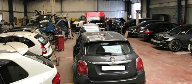 Photo de Garage AD CARROSSERIE ET GARAGE EXPERT RB