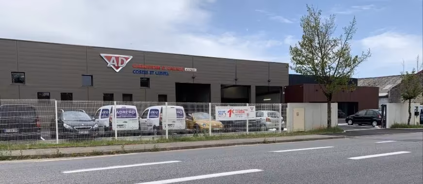 Photo de Garage AD CARROSSERIE COSTES CUNILL