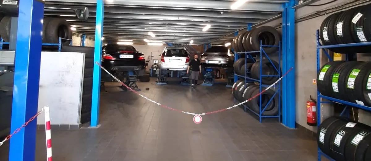 Photo de Garage SAS MAISON DES PNEUS