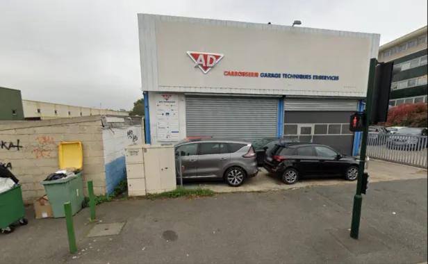 Photo de Garage AD CARROSSERIE LOMBARD GOMES