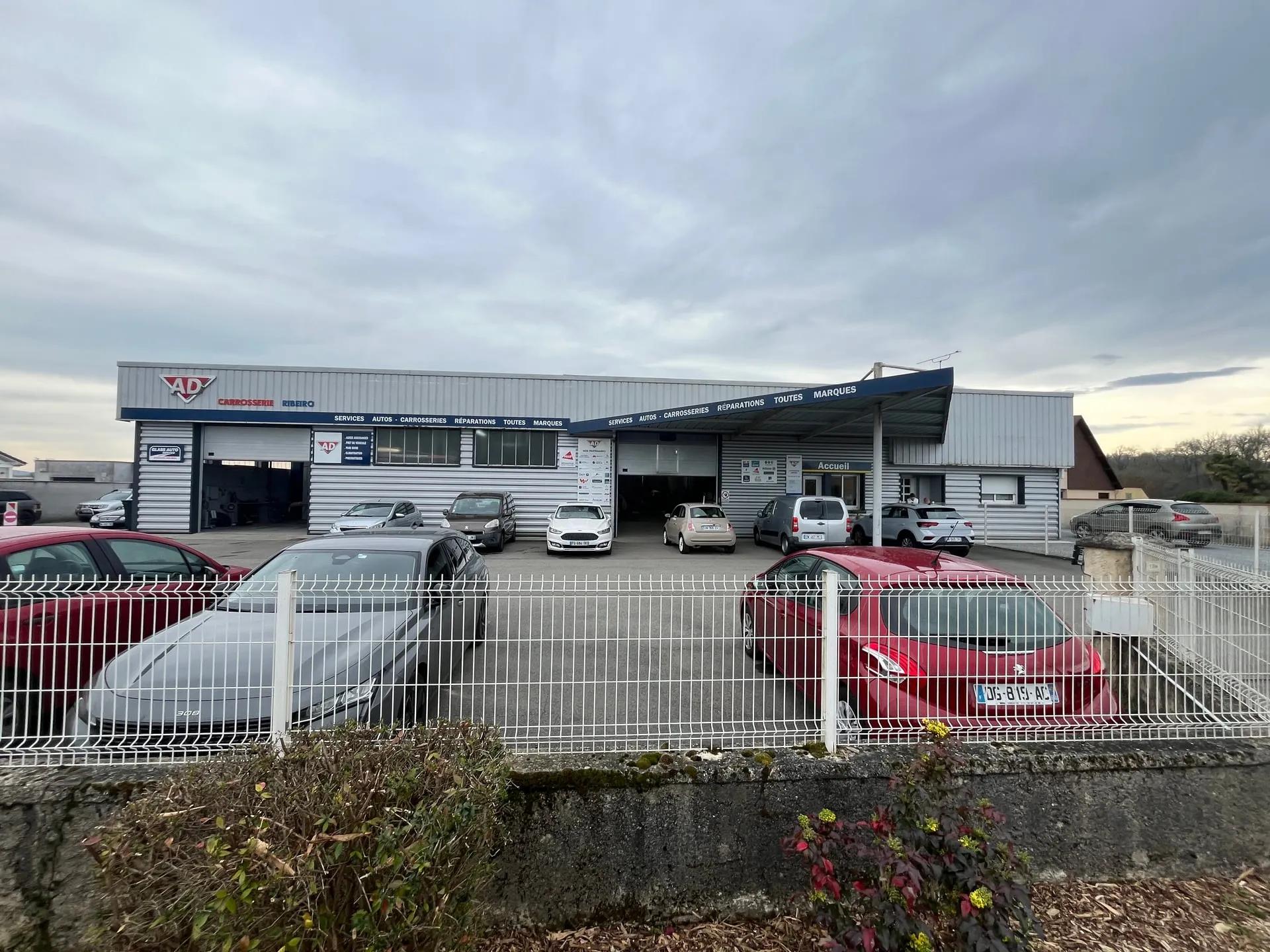 GARAGE AD CARROSSERIE RIBEIRO