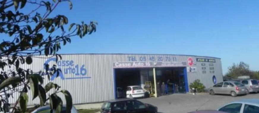 GARAGE SERVICES AUTOS 16